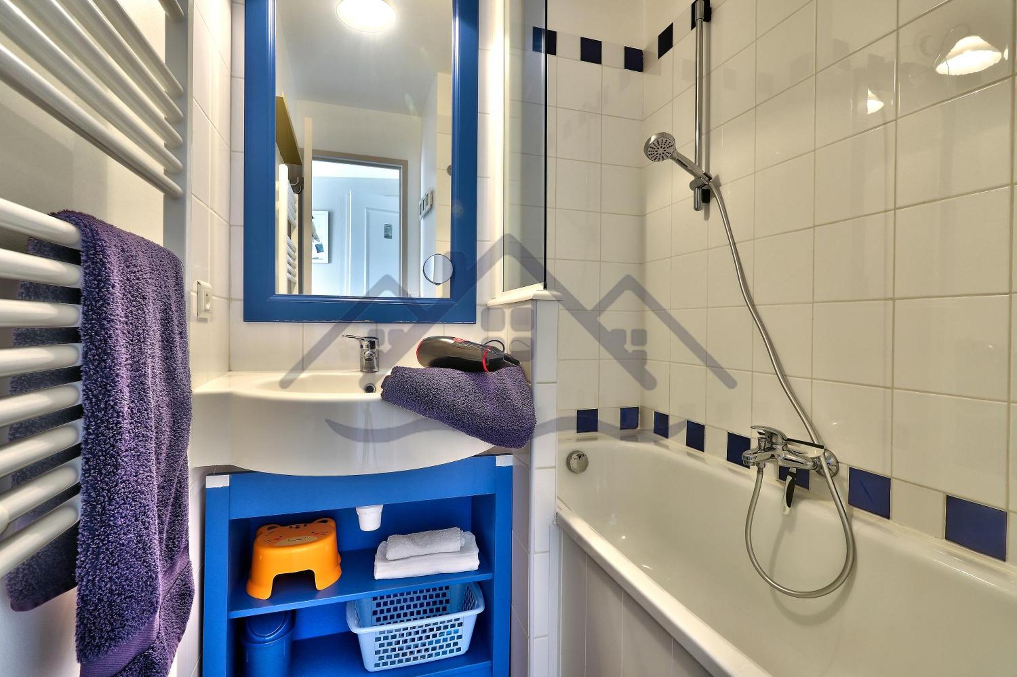 Localise - A06 - Entierement De Plain-Pied Avec Petite Vue Mer - Donnant Sur La Piscine Et Le Jardin - Wifi Inclus - Draps Inclus - Guilvinec Εξωτερικό φωτογραφία